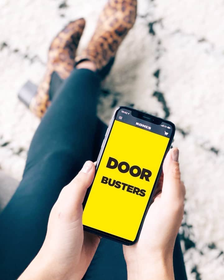 ロック&リパブリックのインスタグラム：「Had your fill of the feast? Get the Black Friday doorbusters you’ve been waiting for. #Kohls」