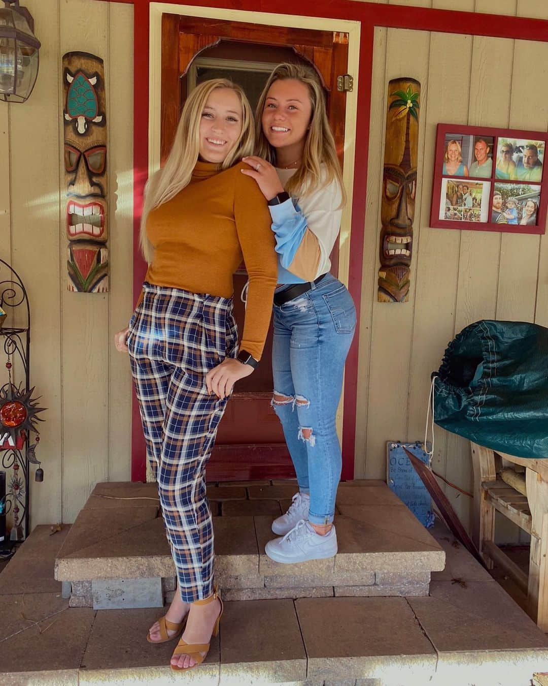 Jazmyn Fobergのインスタグラム：「thankful for youuu🧡🤞🏼」