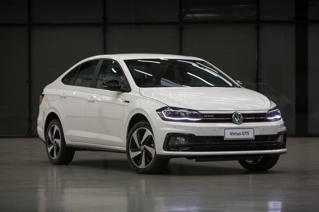 Volkswagen do Brasilさんのインスタグラム写真 - (Volkswagen do BrasilInstagram)「Ouvimos vocês, nossos consumidores, e a lenda está voltando. Polo e Virtus GTS equipados com motor de 150 cv chegarão ao mercado no início de 2020. Estamos ansiosos e vocês?! #gts #vwbrasil」11月29日 7時01分 - vwbrasil