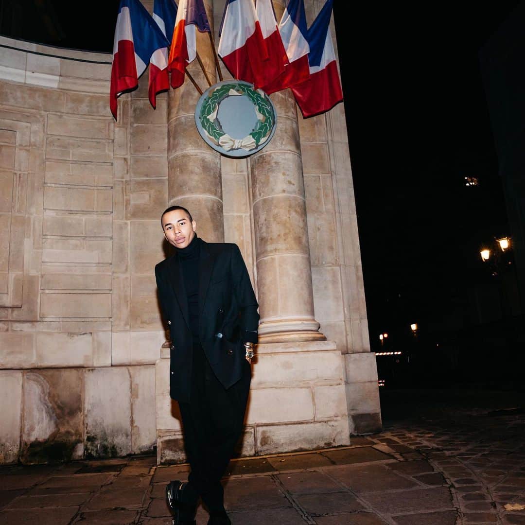 オリヴィエ・ルスタンさんのインスタグラム写真 - (オリヴィエ・ルスタンInstagram)「THE FRENCH PARLEMENT 🇫🇷 Proud of last night  #wonderboy #paris」11月29日 7時03分 - olivier_rousteing