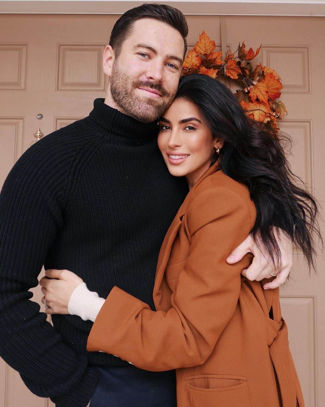 Sazan Hendrixさんのインスタグラム写真 - (Sazan HendrixInstagram)「There’s about a million things I’m thankful for 🧡 My life would feel incomplete without God, family, friends, health, good food and all of YOU. Happy Thanksgiving fam! 🦃✨ #thanksgiving #warmtones」11月29日 7時13分 - sazan