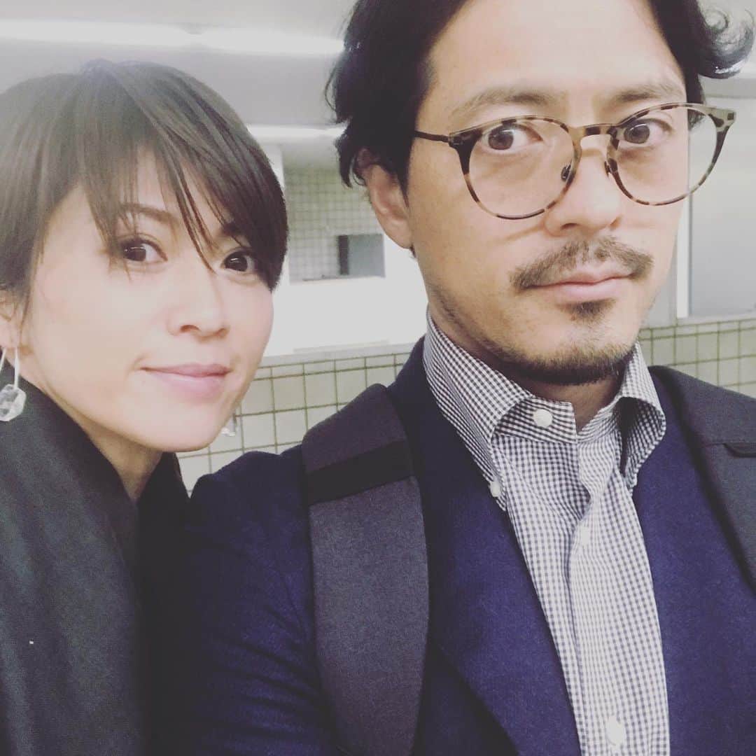 畑野ひろ子のインスタグラム：「2人での時間はどれくらいぶりかな 笑 お誕生日のお祝いしてもらいました。 いつもありがとう。 プレゼントにもらったショールしてたけど、写真にほとんど写ってなかった😂」
