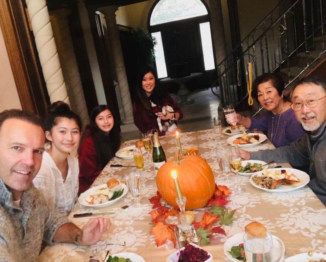 クリスティー・ヤマグチさんのインスタグラム写真 - (クリスティー・ヤマグチInstagram)「Happy Thanksgiving 🍁🦃🍽」11月29日 9時06分 - kristiyamaguchi