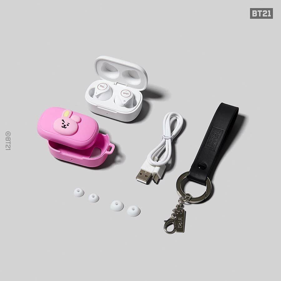 BT21 Stars of tomorrow, UNIVERSTAR!さんのインスタグラム写真 - (BT21 Stars of tomorrow, UNIVERSTAR!Instagram)「An Earful of Music, a Handful of Air. #BT21 True #WirelessEarbuds!  Touch operated, 🎶 #WirelessCharge with a soft  and durable #DedicatedCase!  now at LINE FRIENDS COLLECTION.  Check product tag!  #NoiseCancel #Strap #GlobalShipping」11月29日 10時05分 - bt21_official