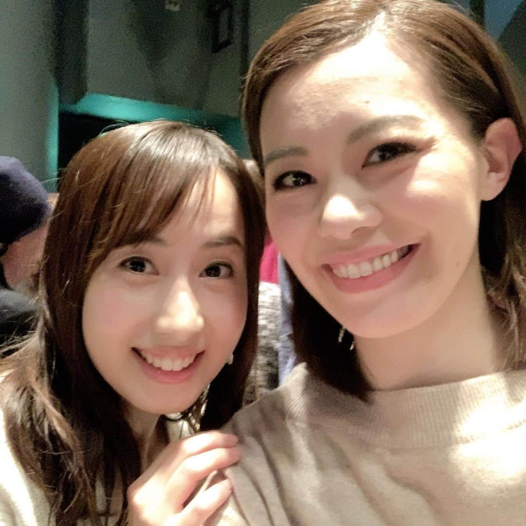 琴音和葉のインスタグラム：「‪としちゃん主演の舞台『Live Airline』観てきました！‬ ‪歌えて踊れて自慢の同期✨やっぱり彼女のダンス好きだな💕 ‪1期下のちゅーも出演！2人のデュエットが聴けて懐かしかったな〜😁 そして安定のリフトさすがでした😆‬ 様々なジャンルの方々が出演されていて面白かったです❗️ 観れてよかった💕 ‪#ライブエアライン‬ ‪#宇月颯‬ ‪#咲希あかね‬ ‪#琴音和葉‬」