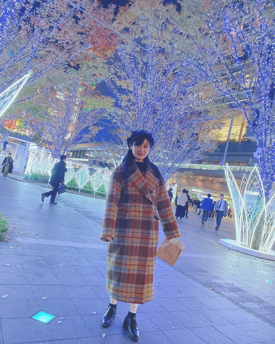 川上千尋さんのインスタグラム写真 - (川上千尋Instagram)「イルミネーションおデート🦋」11月29日 11時19分 - this_chihhi