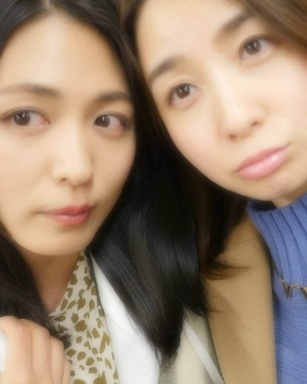 柚月美穂さんのインスタグラム写真 - (柚月美穂Instagram)「#randompic . . また、謎を解いてしまった。 with川村ゆきえ© . ハマり過ぎな私達。 . 今回は…『絶望空間からの脱出』 . 真っ暗闇からの脱出でした。 . びっくりするくらい真っ暗闇でした(笑) 窓の無い部屋の扉を閉めて電気を消したアノの真っ暗闇さです。 . . 入口を開けて え？！こんな暗いの！？って いつもの私達にしては テンション高めに でも黙々と謎を解きました。✍ . ノーマルモードで40分以内クリア成功！ . 今度はレベル上げてこ！となりました。 . . 帰りは頭が謎を求めていたので まだこの謎巡りは続きますよ。 . もちろんおめでとうをしつつ☺︎*• . いやぁ暗闇脱出凄い。 癖になりそう。 . #noescape #絶望空間からの脱出 #脱出ゲーム #謎解き #真っ暗闇 . #川村ゆきえ #柚月美穂 . #Japanese #picoftheday #instagood #fashion #happy #followme #follow #art #me #instadaily #style #photography #fun #instalike #igersInstagrammers #photo #tokyo」11月29日 11時35分 - mihoyuzuki