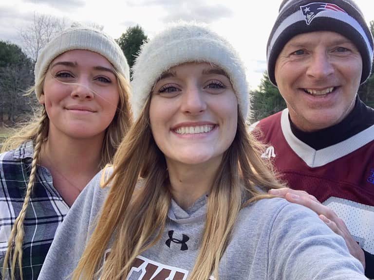 レイチェル・パーソンズのインスタグラム：「So grateful for my family and friends that love me and have my back no mater what❤️」