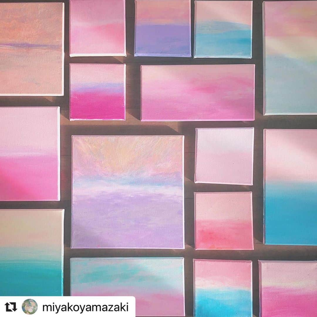 丸山敬太さんのインスタグラム写真 - (丸山敬太Instagram)「#repost  @get_repost with @miyakoyamazaki . 東急プラザ渋谷3F 111-ICHIICHIICHI- にて . ハワイ、モロカイ島在住の artist山崎美弥子さんの作品を限定販売致します。 . 今回も素敵な作品ばかりです。 . . 事前のご予約をお承り致します。 作品のラインナップとご予約方法は、 改めてお知らせ致します。 . 楽しみにお待ちくださいませ。 . . . . 【山崎美弥子(@miyakoyamazaki)】 . 1969年東京生まれ。 多摩美術大学卒業後、東京を拠点にアーティストとして活動。 一転し、２００４年より船上生活を始める。のち、ハワイ・モロカイ島のサンダルウッドの丘に家を建てる。 現在は東に数マイル移動し、「島の天国１３１番地」と呼ぶその家で、心理学者の夫と二人の娘、馬や犬たちと、海と空や花を絵描きながら暮らしている。 . . . #山崎美弥子 #artist #絵画 #ハワイ #モロカイ島  #渋谷 #東急プラザ渋谷 #POPUP #KEITAMARUYAMA #ケイタマルヤマ #丸山邸 . . . ーEVENTー  12月5日(木)から東急プラザ渋谷3F 111-ICHIICHIICHI-にてPOPUPを開催致します。 . 丸山敬太プロデュースの好きなものばかりをセレクションしたアイテムをたくさん取り揃えております！ ぜひ、お越し下さいませ。 .  ーーーーーーーーーーーーーーーーーーーー .  暮らしの中に素敵な"コト"を創り出す美しい "モノ'' 達 ー年末年始バージョンー ○12月5日(木) - 16日(月)  10:00 - 21:00 (渋谷フクラス内東急プラザ3F 111-ICHIICHIICHI- にて) ○5日(木)の初日はアーリーオープンのため9:30openとなります。 ○16日(月)の最終日のみ、18時までとなります。 ○東京都渋谷区道玄坂1-2-3 .  ーーーーーーーーーーーーーーーーーーーー」11月29日 12時26分 - keitamaruyama_official