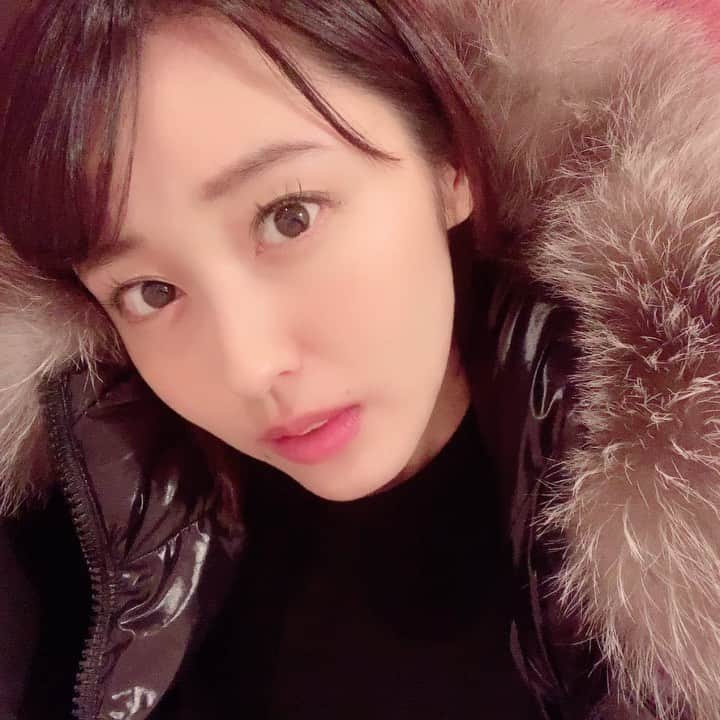 のインスタグラム：「点滴後です ツヤツヤで色白くなった気がする💕これからも定期的にやろっと😍 男の人も、元気になる点滴とかあるからおすすめ🥰 #エレナクリニック #ELENACLINIC #美肌点滴 #美肌 #美容外科 #美容 #美容整形 #followme #フォローミー #ふぉろーしてね  #フォローしてね」