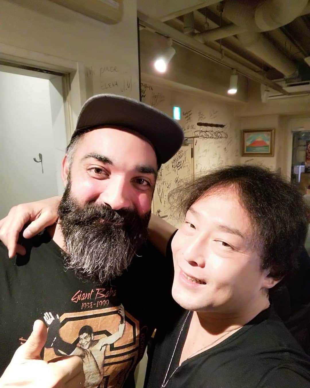 TAJIRIのインスタグラム：「my buddy. #tajiri #giannyvalletta #pwm #ajpw #prowrestling」