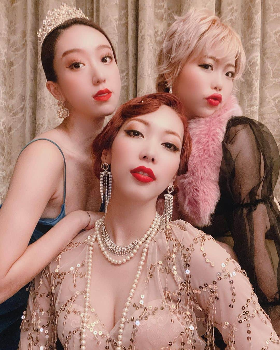 Ruuさんのインスタグラム写真 - (RuuInstagram)「Tiffany Lovers💎 It was a fabulous night🌙✨ Thank you sooo much!💋 #tiffanyandco #fabuloussisters #ruu #namimonroe #mitsuki #Xmas #danceshow」11月29日 22時53分 - ruufabulous