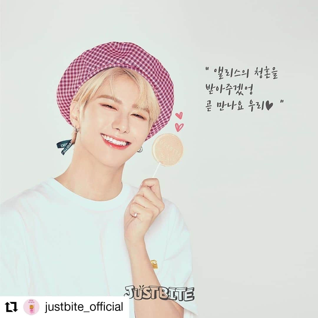 Victonさんのインスタグラム写真 - (VictonInstagram)「#Repost @justbite_official • • • • • • ‪저스트바이트 (feat.팬사인회)❣️‬ . ‪👀뭘 하길래 이렇게 예쁜가 봤더니‬ ‪글쎄 저바를 해서 그렇대요(소곤소곤😋)‬ ‪저바 하고 승식이 만나러 가자‼️‬ ‪. #대만 #뷰티엑스포#고체가글#가글#가디언#코스메드#저스트바이트#한류 #블로거 #화장품 #주머니치약 #포켓치약 #doublesholdings #drbricks #justbite #toothpaste #mouthwash #taiwan🇹🇼 #hongkong🇭🇰 #kbeauty #kpop#pouchtoothpaste」11月29日 14時26分 - victon1109