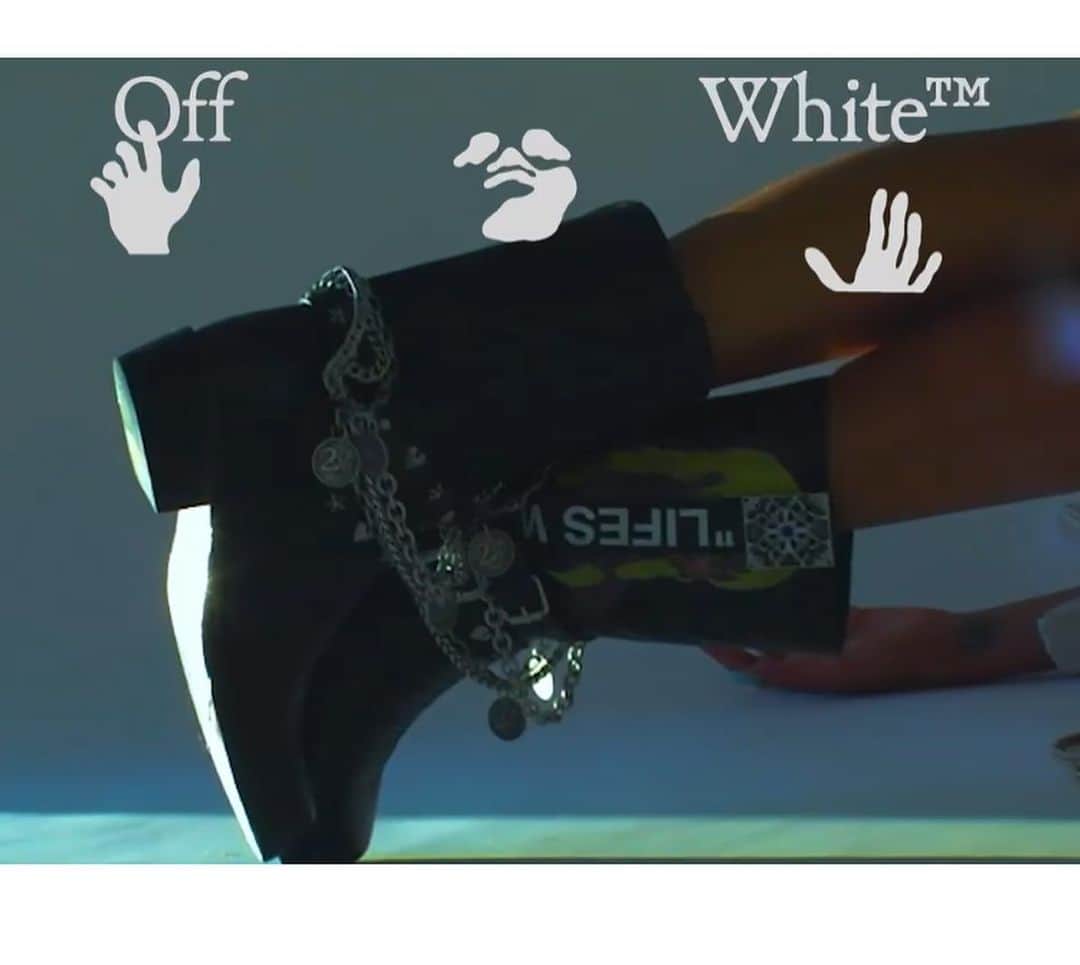 セオフィラス・ロンドンさんのインスタグラム写真 - (セオフィラス・ロンドンInstagram)「Off-WHITE™️ c/o Theophilus London boots exclusively available for pre-order online at off—-white.com | out now 👱🏿‍♀️📦⭐️™️ happy 🙏🏾」11月29日 15時28分 - theophiluslondon