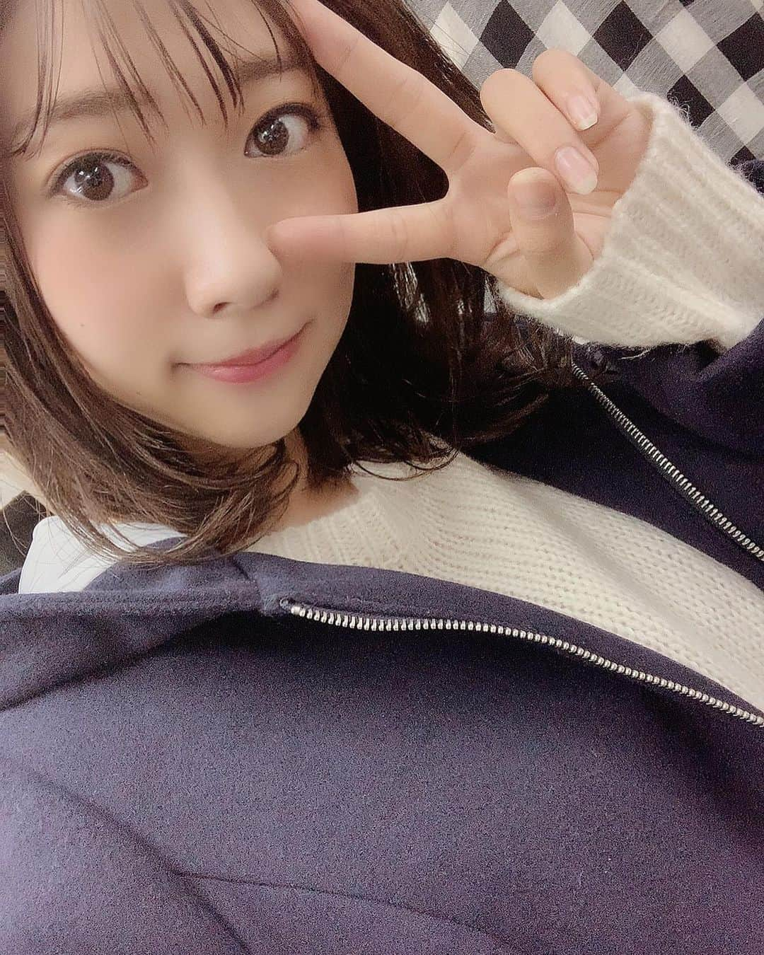 大貫彩香さんのインスタグラム写真 - (大貫彩香Instagram)「撮影！  今日は 冬服のファッション撮影で ぬくぬくしています❄️ お久しぶりのスタッフの皆さんともお会いできてテンション上がりました✨🌸 また呼んで頂きありがとう御座います😊  #メンズファッションプラス」11月29日 16時09分 - sayaka_oonuki