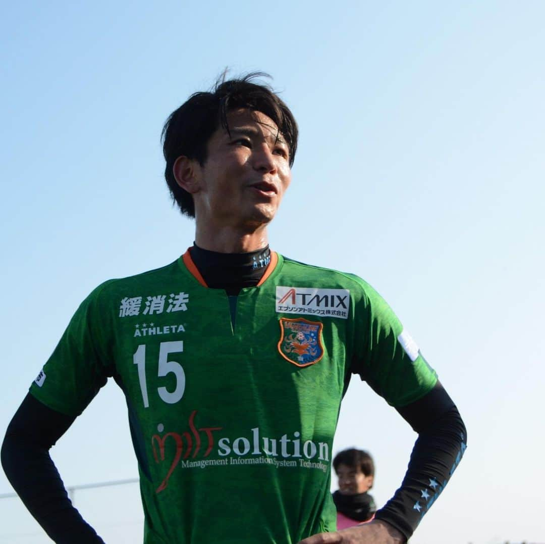 ヴァンラーレ八戸さんのインスタグラム写真 - (ヴァンラーレ八戸Instagram)「Forever Green Boys!﻿ ﻿ #日髙慶太 #MF15 #vanraure﻿ #全緑 #ForeverGreenBoys」11月29日 16時59分 - vanraure8nohe