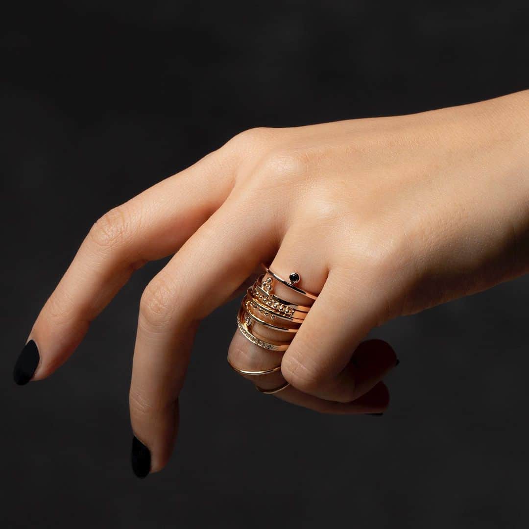 Hirotaka Jewelryさんのインスタグラム写真 - (Hirotaka JewelryInstagram)「Rings Rings Rings! 表参道店先行販売 Exclusive @ Omotesando Hills store #hirotakajewelry」11月29日 17時52分 - hirotakajewelry