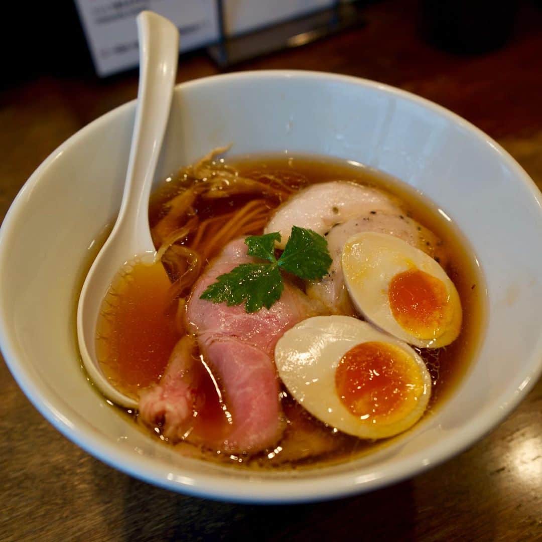 The Japan Timesさんのインスタグラム写真 - (The Japan TimesInstagram)「Whether you’re in Tokyo for a week or for life, you’ll barely make a dent in the city’s ramen scene. There are simply too many shops to eat at, occupying every nook and cranny of the city. So where to begin? We have selected our top five favorites, selected primarily for the quality of the ramen itself, but also for atmosphere, ease of access and innovation. Click on the link in the bio to read the full list — and make sure to tell us your favorite using our survey! 📸: Oscar Boyd (@oscar.boyd) . . . . . . #Japan #Tokyo #ramen #noodles #japanesefood #travel #japantravel #travelblog #instafood #日本 #東京 #ラーメン #日本料理 #美味しい #旅行 #おすすめ #オススメ #🍜」11月29日 17時46分 - thejapantimes