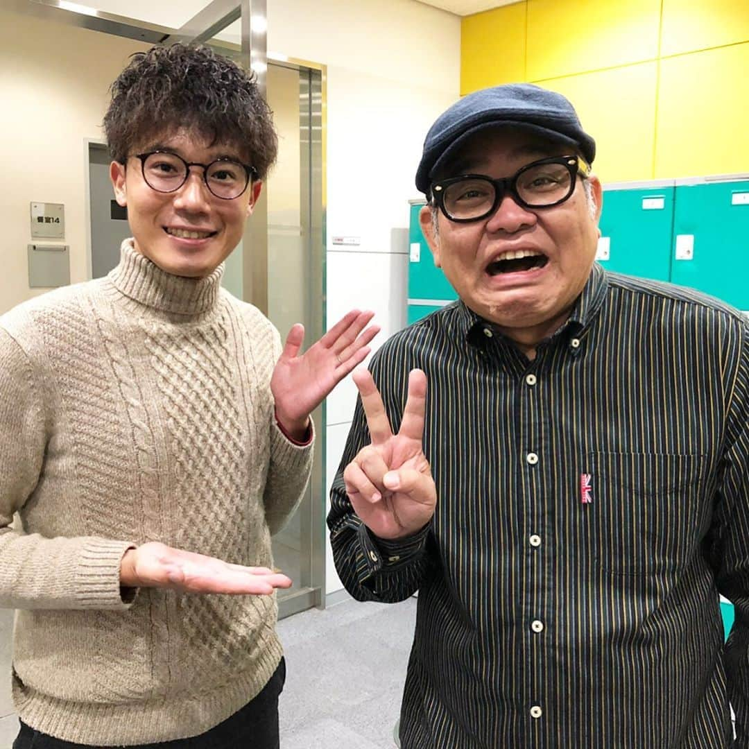 川島壮雄さんのインスタグラム写真 - (川島壮雄Instagram)「#丸尾不動産です シリーズ、第2弾！ 『はい！丸尾不動産です。 〜本日、家に化けて出ます〜』が、いよいよ明日#11月30日 （土）から始まります！ ・ ・ 一足先にゲネプロにお邪魔したのですが、まさに笑って！泣ける！！ 前作からさらにパワーアップした舞台でした。劇中で披露される兵動さんの#すべらない話 も思わず声を出して笑ってしまいました！！ ・ ・ 公演は、#12月2日 （月）まで！ #当日券 も若干枚数あるみたいです！！ ・ ・ ・ #兵動大樹 さん #桂吉弥 さん #佐藤太一郎 さん #清井咲希 さん #明石陸 さん #三船美佳 さん ・ ・ #話芸の達人 #コメディー #abcホール  #関西テレビ #カンテレ #ピーチケパーチケ」11月29日 18時34分 - moriokawashima