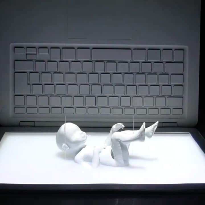 草野絵美のインスタグラム：「Instababy Generator (2019) . My latest artwork with @jun1chi 🚼 .  先週、オーストラリアで行われた #SIGGRAPHAsia2019 で発表した作品です。世界中どこにいても、どんな商品でも瞬間的に手に入るようになった世の中で、子どもまでもバイオプリントされる世界になったらどうなるのか？そんな妄想を @jun1chi と作品にしました。制作過程でのリサーチの話はまたどこかで書きます。 . Instababy Generator (2019) Now that human genome editing is possible, we face the ethical dilemma of designer baby. And in the near future, if it becomes a more convenient and fashionable trend to make designer baby, how will people's morals change?Today, with the spread of social media and e-commerce, it has become possible to purchase products you love at a reasonable price instantly from all over the world. Furthermore, with the development of digital fabrication technology, the time will come for everyone to create custom-made products.This art work is an installation that expresses the future in which users can manufacture designer's babies themselves. You can design, customize, buy and manufacture your baby with your favorite gene on your laptop.If your child's health, IQ, appearance, etc. can be controlled with this keyboard, what will you prioritize?  #designersbaby #bioprinting #siggraph #crisprcas9」