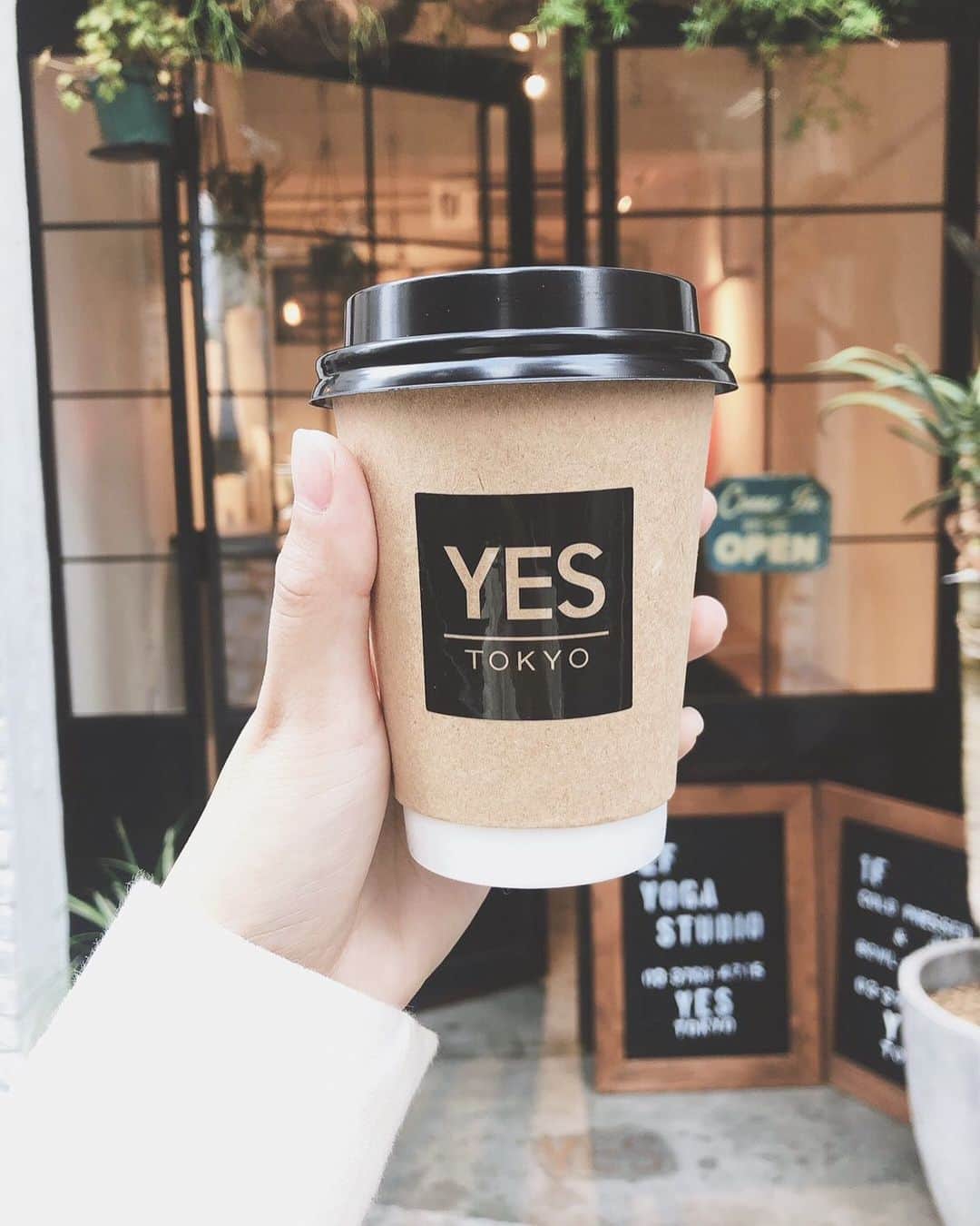 YES TOKYOのグルメインスタ