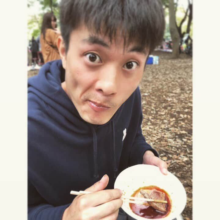 庄野崎謙さんのインスタグラム写真 - (庄野崎謙Instagram)「11月29日。 『いい肉の日』  #いい肉の日 #bbq #バーベキュー」11月29日 19時30分 - shonozaki_ken