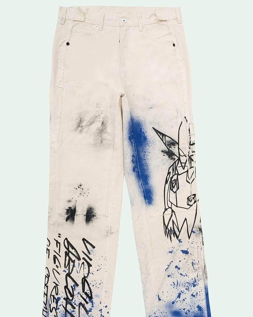 OFF-WHITE C/O VIRGIL ABLOHさんのインスタグラム写真 - (OFF-WHITE C/O VIRGIL ABLOHInstagram)「Off-White™ c/o @futuradosmil washed carpenter denim pants now available online at off---white.com ~ link in bio」11月29日 20時04分 - off____white