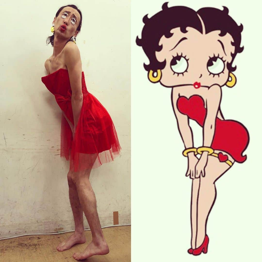 福井俊太郎のインスタグラム：「新たな細モノマネ #ベティちゃん #ただベティちゃんって細いのかな？ #白目の大きさを白塗りで表現してるのも怖い #怖ものまね #低くねっとりした声で」