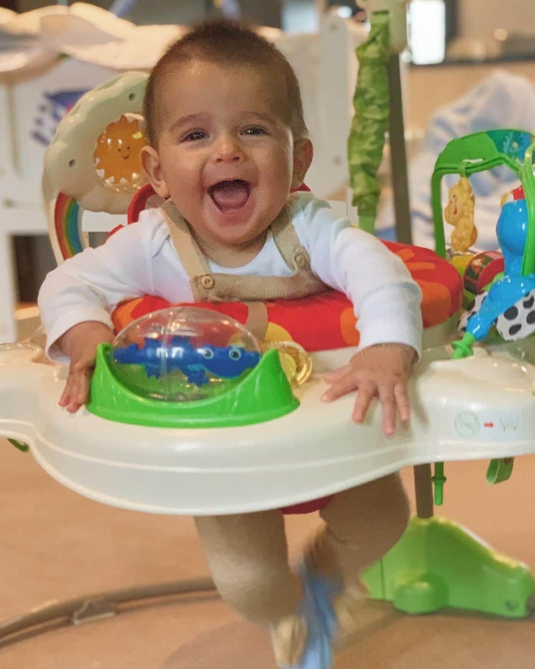 ナタリア・ベッカーのインスタグラム：「Bom dia com alegria! ☀️❤️」