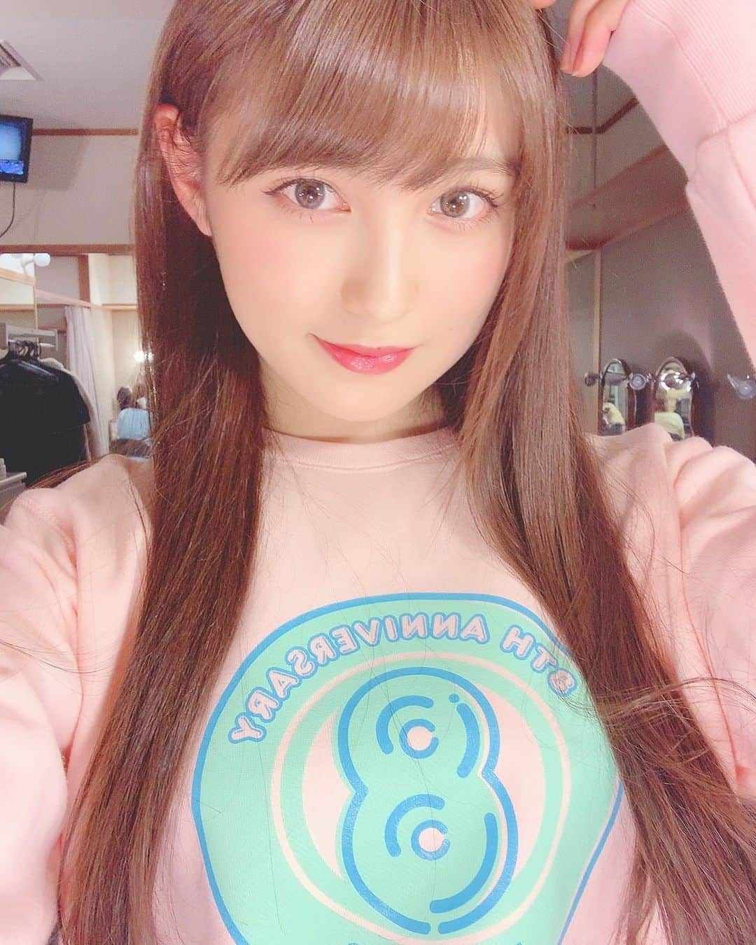 神志那結衣さんのインスタグラム写真 - (神志那結衣Instagram)「HKT48 8周年記念Tシャツ 珍しくピンクでした」11月29日 21時14分 - jiina27