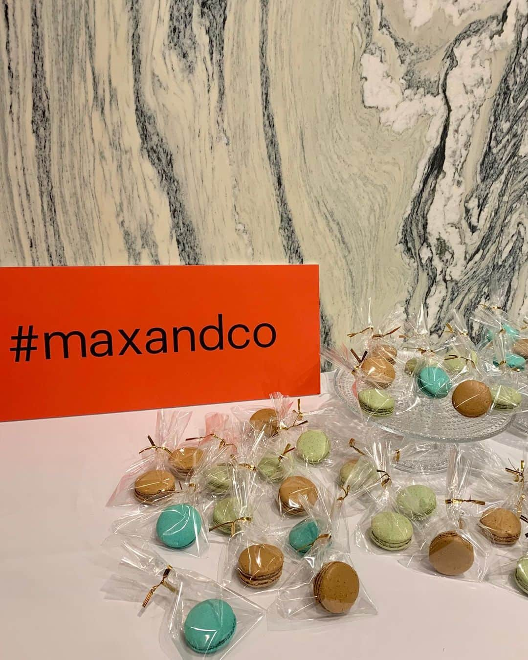 熊井友理奈さんのインスタグラム写真 - (熊井友理奈Instagram)「_  MAX&Co. 2020ss 展示会❤️ @maxandco  _  #maxandco  #マックスアンドコー #展示会 #2020ss」11月29日 21時16分 - kumai_yurina