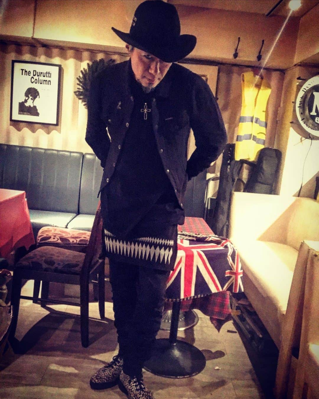 Ju-kenのインスタグラム：「今年最後のEIJUKEN🔥  横浜にお集まりの皆様、ありがとうございました😊  来年もまた、よろしくお願いします！  styling by @bambridge_smackengineer  #freejam #live #session #eijuken」