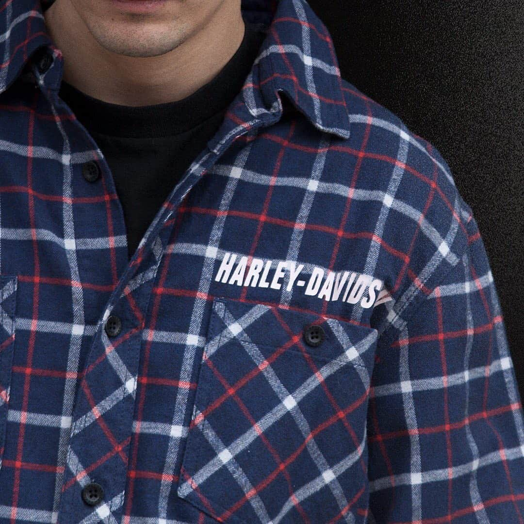 Harley-Davidsonさんのインスタグラム写真 - (Harley-DavidsonInstagram)「Riders, it’s cold outside. Grab an H-D flannel for everyone on your list for just $55 through 12/8. Link in bio. #HarleyDavidson #BlackFriday」11月29日 23時47分 - harleydavidson