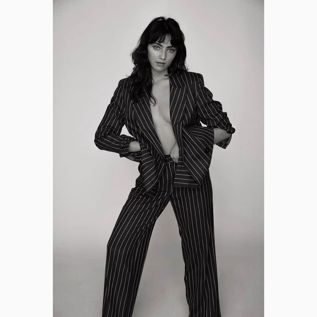 Amelia Zadroのインスタグラム