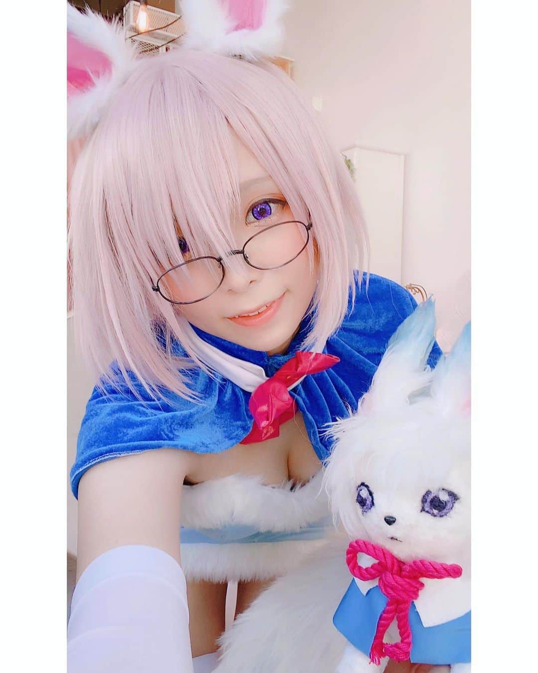 小桃のインスタグラム：「讓這邊也染上瑪修的紫色💜💜💜 最近更新都是瑪修一直線呢！ 芙芙Ver.的後輩，你喜歡嗎？☺️💜✨ #マシュ #mashu #フォウ #フォウくん #fou #fgo #fategrandorder #fategrandordercosplay #fgocosplay #mashucosplay #コスプレ #自撮り」