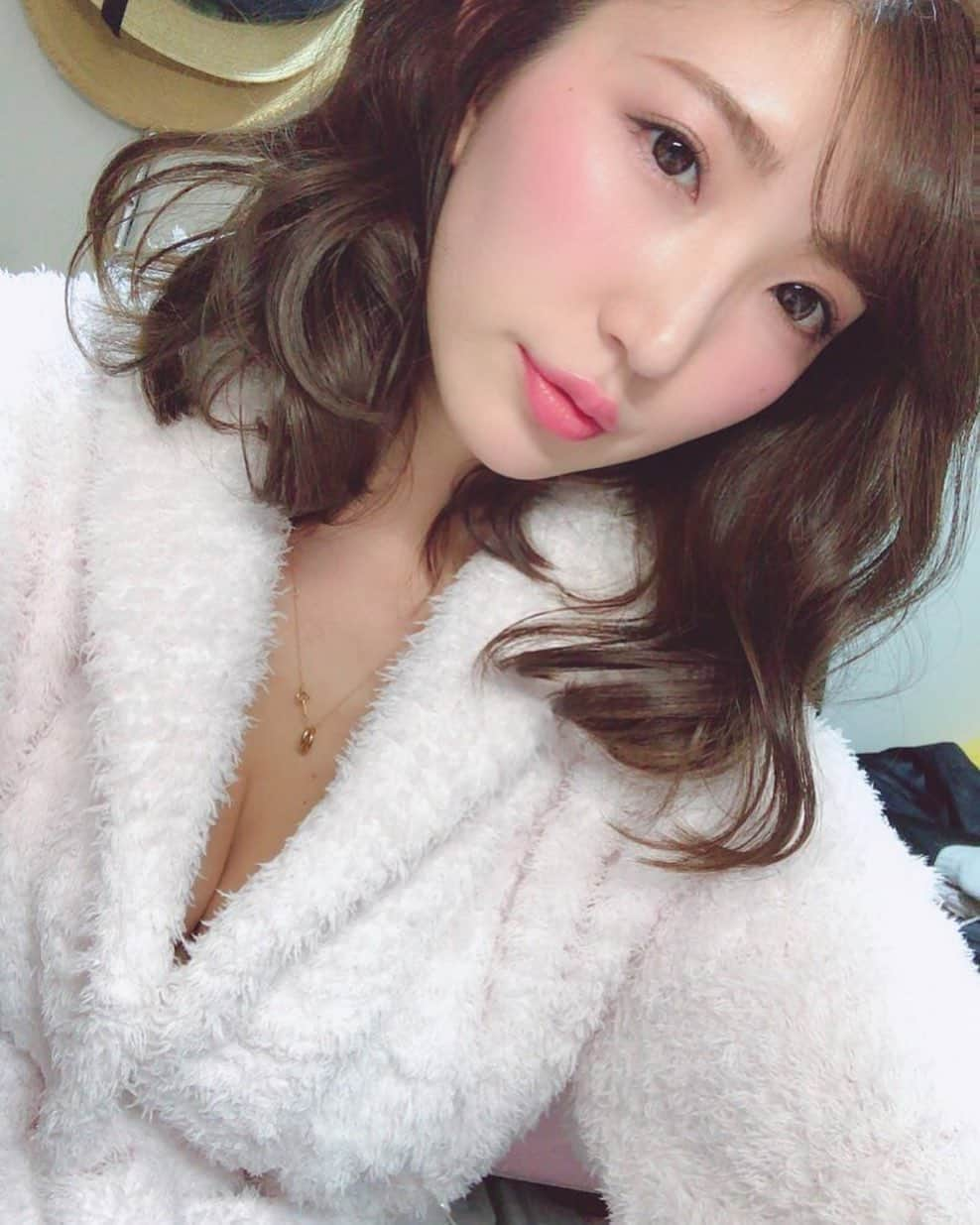 松嶋えいみのインスタグラム