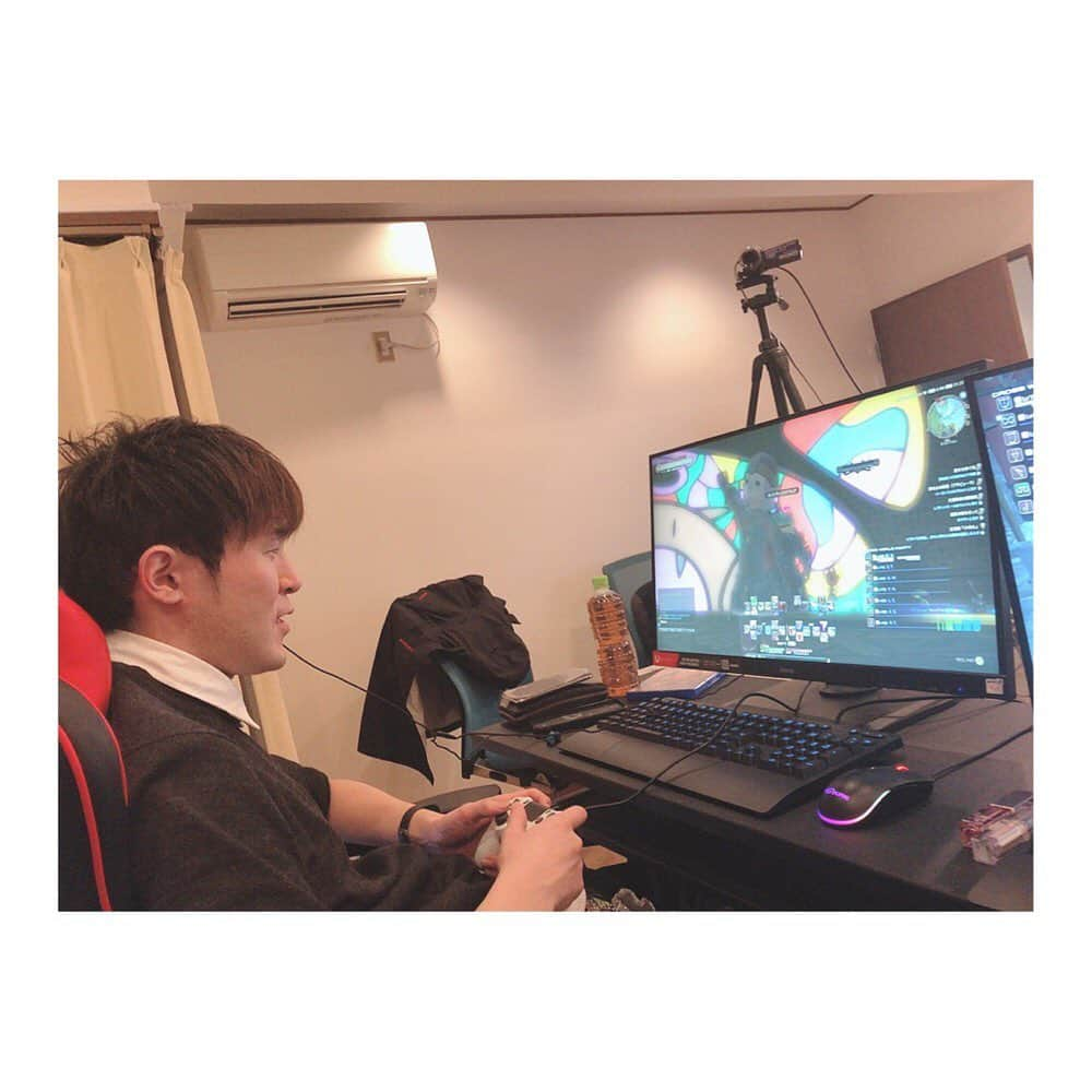 葉月ゆめさんのインスタグラム写真 - (葉月ゆめInstagram)「《よしもとMMORPGブ》 ご視聴ありがとうございました！ こうして一緒にFF14するのは 番組卒業以来だったので本当に楽しかったです ☺️✨ 視聴者の皆さまもわたしが新兵の時から知って下さっている方ばかりで嬉しかった…！！！ 極朱雀はリベンジさせて下さい 🔥 マイペースに漆黒も楽しみます。わくわく にしむ 闇ちゃん、是非また呼んでね〜 🎮♡ #ff14 #ffxiv #finalfantasyxiv #漆黒のヴィランズ #よしもとmmorpgブ #ニコニコ生放送 #ニコ生」11月30日 1時23分 - yume_hazuki