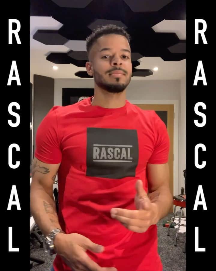 F2Freestylersのインスタグラム：「The @rascal_clothing Black Friday Sale is still on! Get up to 70% off on our website! Limited stock, get in there before time runs out! #berascal #blackfridaysale #blackfriday」