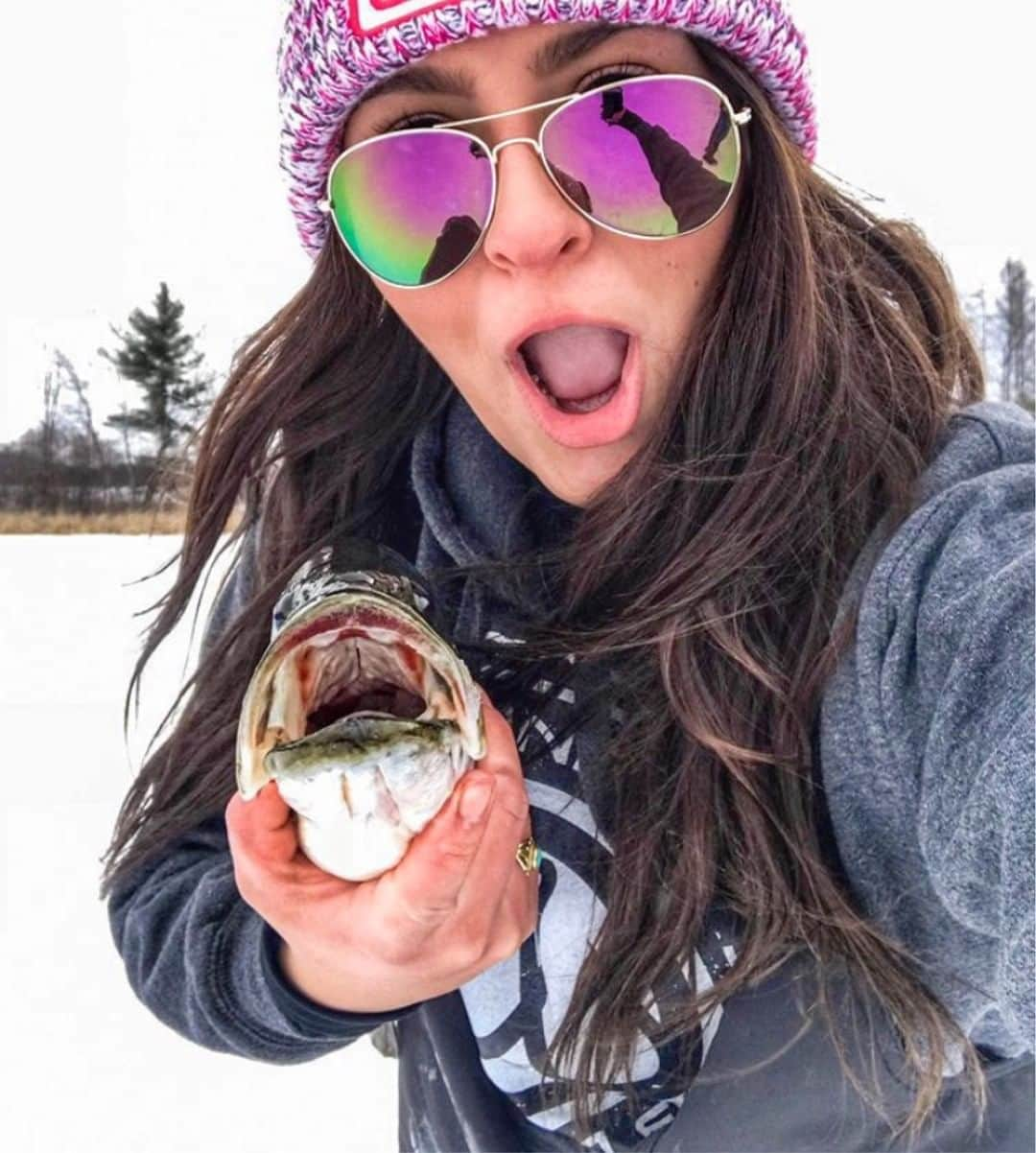 Filthy Anglers™さんのインスタグラム写真 - (Filthy Anglers™Instagram)「Check out @maggiejo_outdoors reaction on seeing the Black Friday deals we have going on right now at www.filthyanglers.com! For a limited time you can get 25% off your entire order witih Coupon Code: BF1925 - make sure you act fast because we only set up a limited amount. Not only can you save with that coupon, but you can jump on one of our "bundle" deals that already have built in savings! Thanks for the perfect photo Maggie and Happy Shopping everyone! www.filthyanglers.com」11月30日 2時36分 - filthyanglers