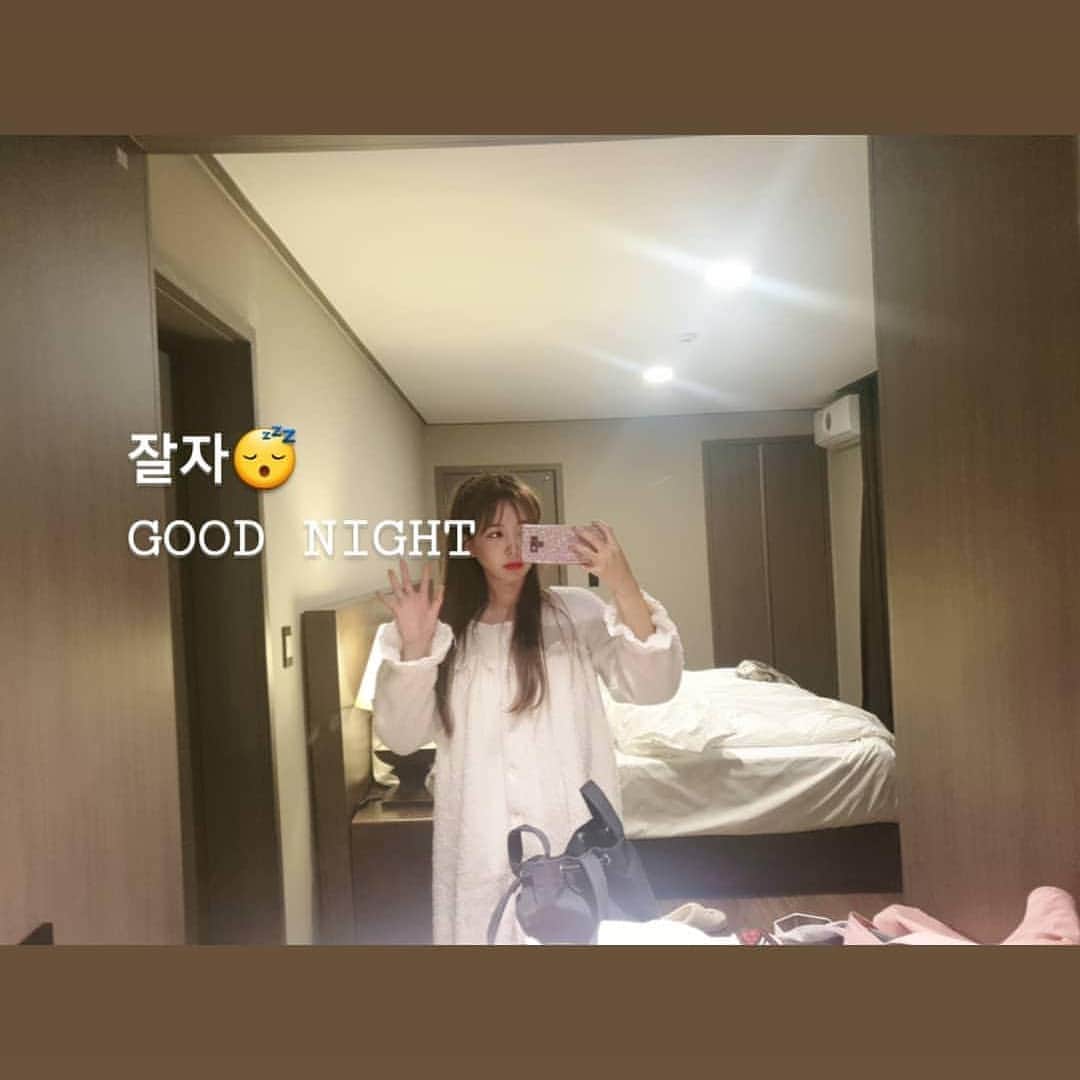 ウェイ のインスタグラム：「😴😴😴」