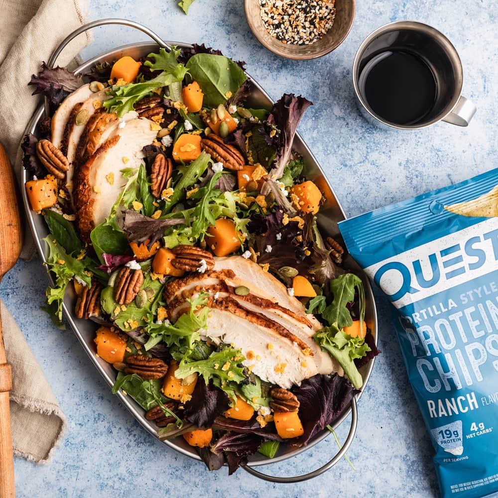 questnutritionさんのインスタグラム写真 - (questnutritionInstagram)「🦃🥗 Have leftover turkey? Try this Butternut Squash Turkey Salad! 🦃 🥗 • 👉 GET FULL RECIPE ➡️ LINK (tap.bio) IN BIO (swipe left from 1st card to 2nd card) 👈 • Per serving: 18g protein, 10g carb, 17g fat. (8g net carbs) #OnaQuest #QuestNutrition #Questify」11月30日 4時45分 - questnutrition