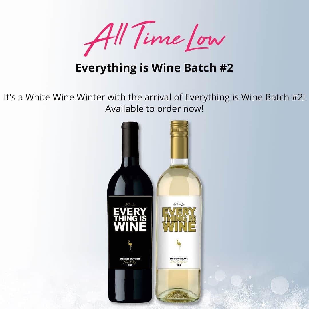 All Time Lowさんのインスタグラム写真 - (All Time LowInstagram)「Happy Black Friday! Our Everything Is Wine Holiday 2-Pack is now available to order! Link in profile!」11月30日 6時24分 - alltimelow