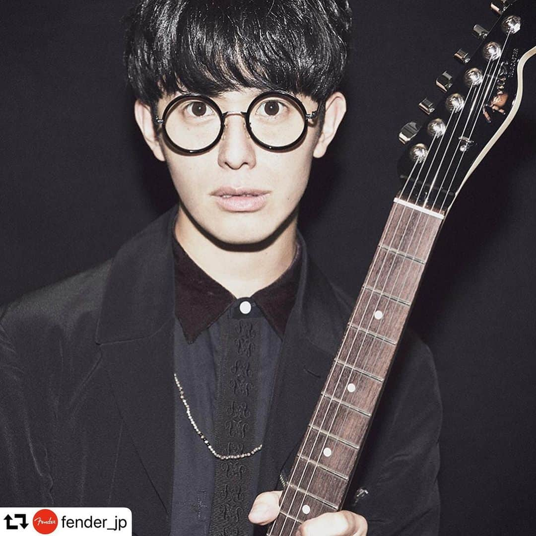 中野敬久さんのインスタグラム写真 - (中野敬久Instagram)「#repost @fender_jp ・・・ #FenderNews : 音楽や広告など幅広く活躍するフォトグラファー中野敬久がアーティストとフェンダーの距離感を撮影、キュレーションする写真によるセッションコンテンツ #LIFEwithFender : Vol.25 田邊駿一（BLUE ENCOUNT) 詳しくはプロフィールのリンクから。 . . . @blueencount_official @bluenvo  #blueencount #ブルエン」11月30日 16時40分 - hirohisanakano