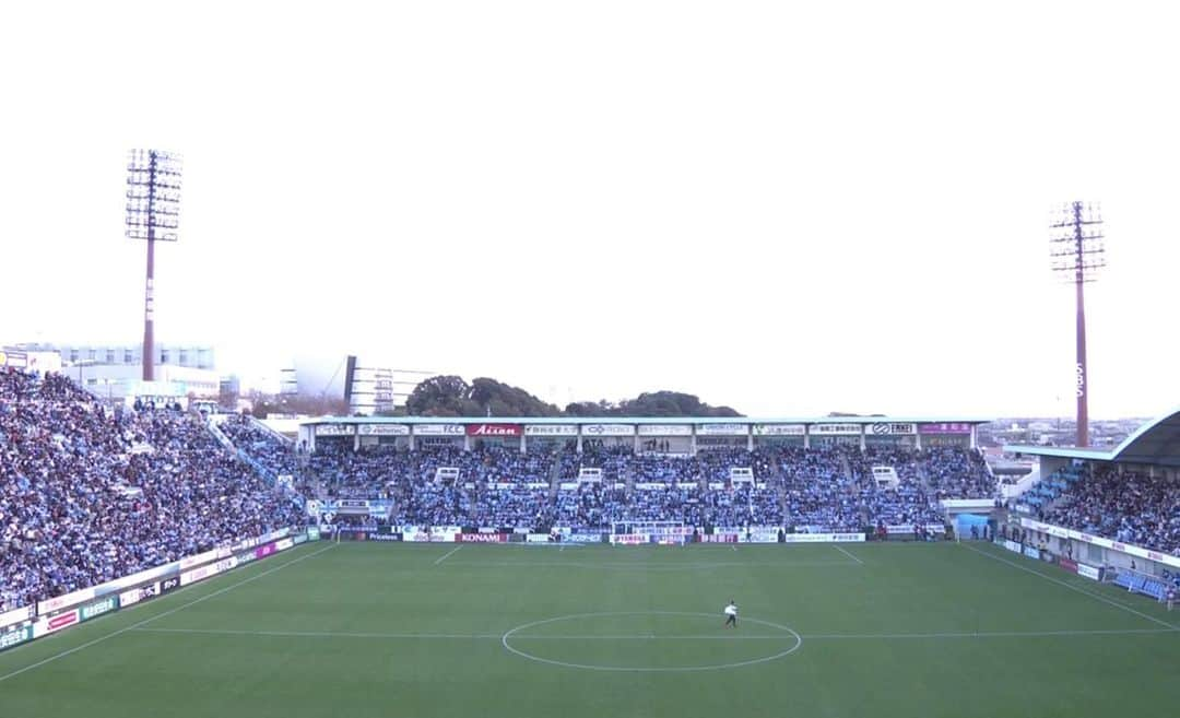 細田阿也さんのインスタグラム写真 - (細田阿也Instagram)「#ジュビロ育ち  東京に行っても ⚽️練習や試合でなかなか ヤマスタに行けなくても  #ジュビロ育ち　な我が家であり　息子たち。  這い上がる選手の勇姿を どんな状況でも  #ジュビロサポーター のみなさんと共に応援しつづけます。  今までも。これからも。  #ジュビロ磐田 #jubiloiwata  #だって家族だら」11月30日 16時57分 - hosodaaya