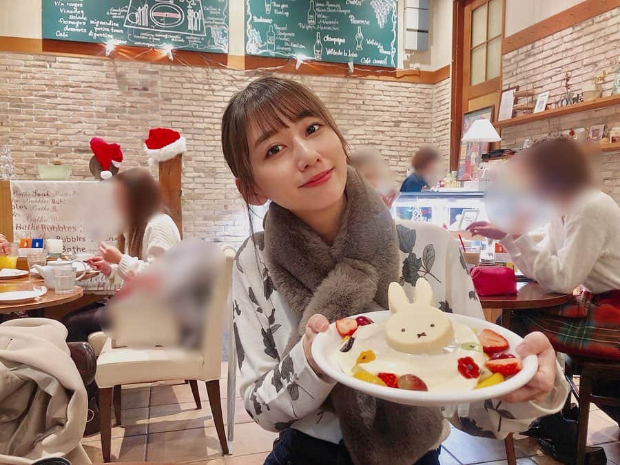 大須賀あみのグルメインスタ