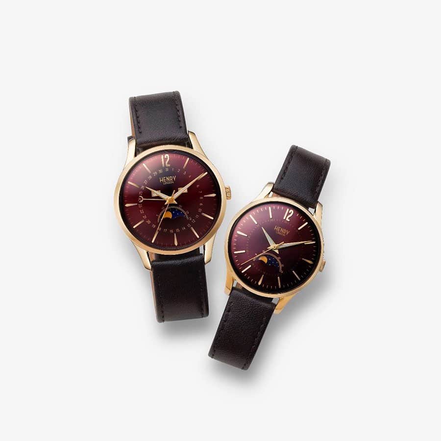 TiCTACさんのインスタグラム写真 - (TiCTACInstagram)「「HENRY LONDON」各¥26,000＋tax Xmasプレゼントにもおすすめ、月の満ち欠けがわかるロマンチックなペアモデル。シックなボルドーとグレーはTiCTAC別注カラーです。 ・ 二人の記念日にお揃いの腕時計を。一緒の時も離れている時も、いつも身に着ける腕時計が二人の時間を繋ぎます。 #henrylondon  #ヘンリーロンドン  #ヘンリーロンドン腕時計 #tictac #watch  #チックタック時計店 #時計 #腕時計 #誕生日プレゼント時計 #記念日プレゼント時計 #クリスマスプレゼント時計 #ムーンフェイズ #月齢表示 #月齢 #henrylondonwatches  #時計店 #クリスマスプレゼント時計 #pairwatch #ペアウォッチ #お揃いの時計 #お揃いの腕時計 #時計クリスマスプレゼント #バレンタインプレゼント時計 #バレンタインプレゼント」11月30日 11時28分 - tictac_press