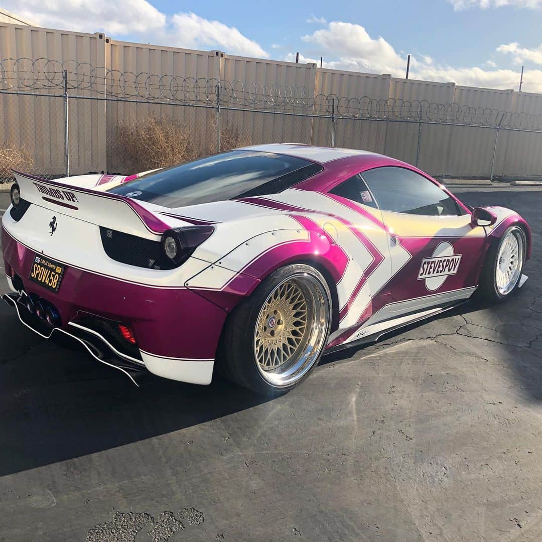 スティーブのインスタグラム：「I liked this car before but I like it even more now!! What should I do next ? とっても気に入りのフェラーリ！  @alpharestyling @hre_wheels @hre_wheels_japan @alpharestyling @skepple @ofcustoms」