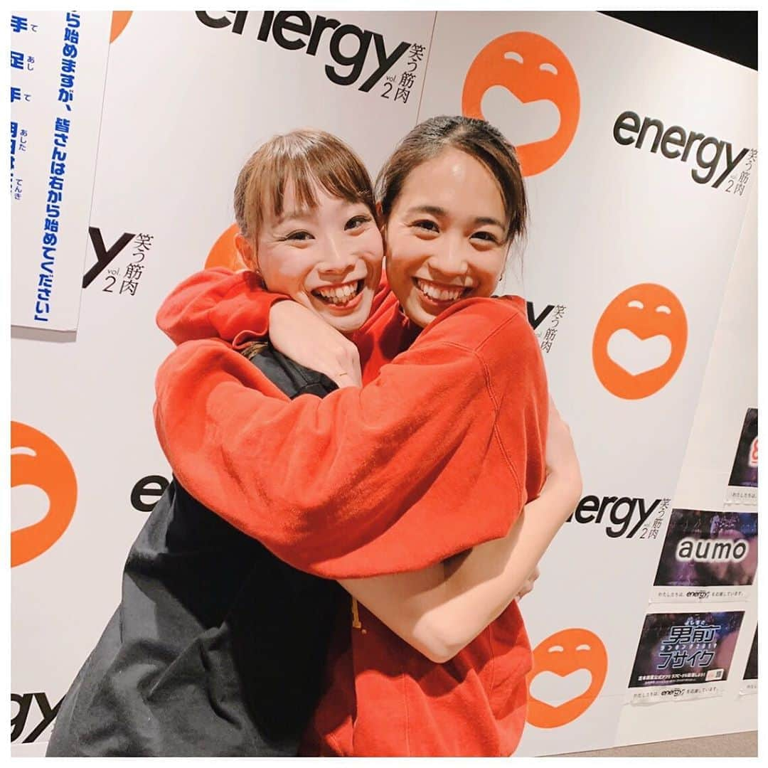 岡部紗季子さんのインスタグラム写真 - (岡部紗季子Instagram)「CONTINUED...🤪💪🏽 #energy笑う筋肉 #musical #gymnastics #friends #👯‍♂️👯‍♀️👯‍♀️👯‍♂️ . . . energyもう少しお付き合いください🙇🏽‍♀️ . 10代から40代まで幅広い世代がいるメンバー！ アラサーチーム本当に頑張りました🥺✨ . 体操チームの安定感！ まやちゃんありがと♥️ . 同い年のそうすけとけんとさん！ 心強かったです☺️✨ ありがとうございました😊🙏🏽」11月30日 12時07分 - sakiko_okabe516