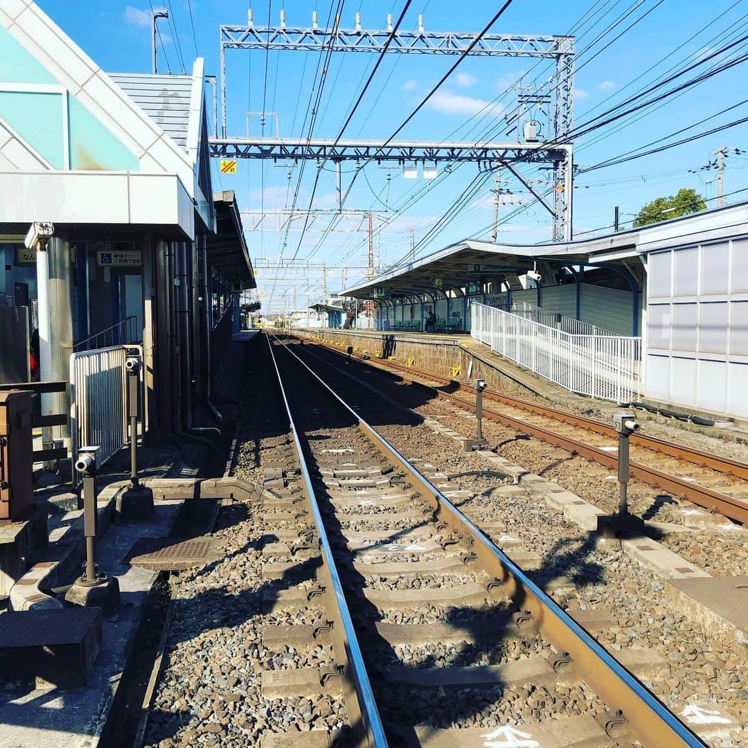 塩谷哲さんのインスタグラム写真 - (塩谷哲Instagram)「今日は大阪狭山市SAYAKAホールでピアノソロ。のどかな駅から歩いてすぐ。ほのぼのするなぁ… ピアノもホールの響きも最高のコンディション、楽しみです✋お近くの方、是非お越し下さいませ〜」11月30日 14時17分 - satoru_shionoya