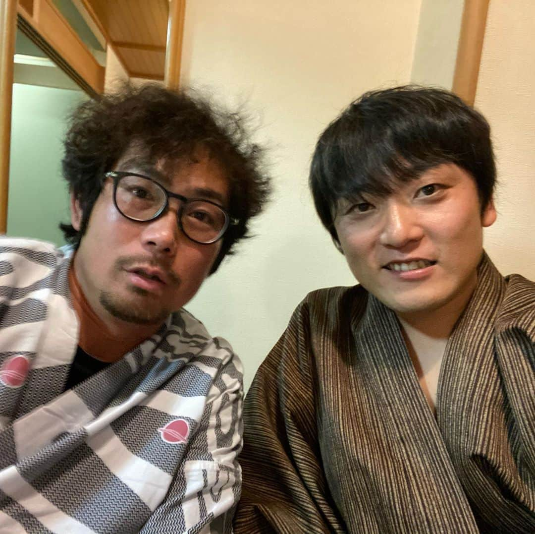 高橋聡文さんのインスタグラム写真 - (高橋聡文Instagram)「選手会納会で今年初ゴルフ行きました⛳️夜の宴会も相変わらず面白かったです😊阪神タイガースのみなさん本当にありがとうございました🙇‍♂️ #ゴルフ #阪神タイガース #岩田稔#岡崎太一#通訳栗山#髙橋聡文 #同級生#桑原謙太郎#森越祐人#中谷将大#原口文仁 #守屋功輝」11月30日 14時46分 - akifumi0529